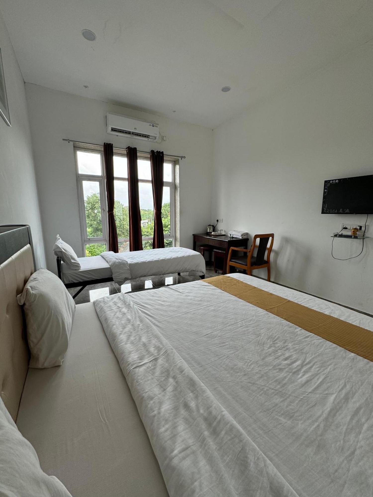 Vasant Vihar Resort Kevadia Exterior foto
